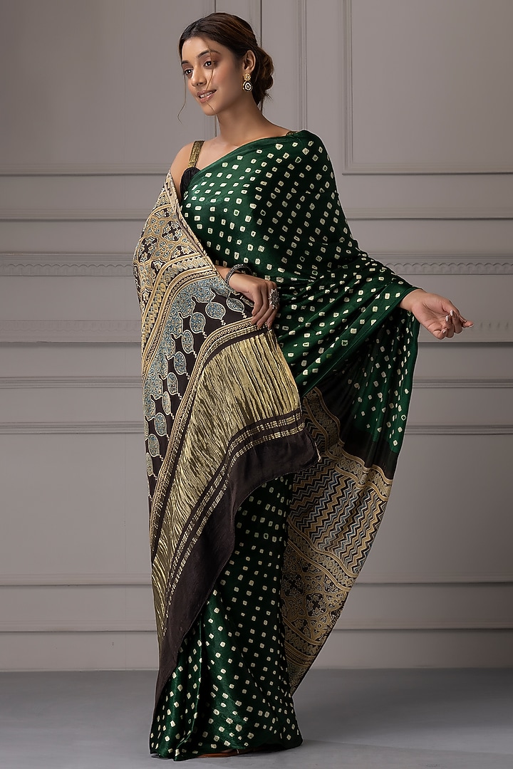 Green Handcrafted Modal Silk Bandhani Printed & Zari Embroidered Party Wear Saree Set by Geroo Jaipur at Pernia's Pop Up Shop