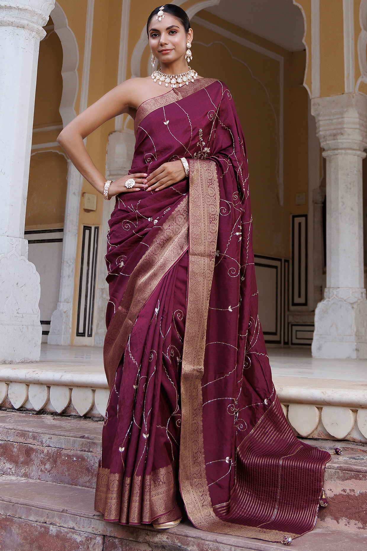 Shop the Hottest Maroon Saree with Golden Border Online Now