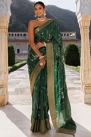 Green Dola Silk Hand Embroidered Shaded Banarasi Saree Set by Geroo Jaipur