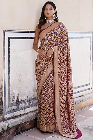 Purple Pure Georgette Handwoven Gharchola Bandhani Saree Set by Geroo Jaipur