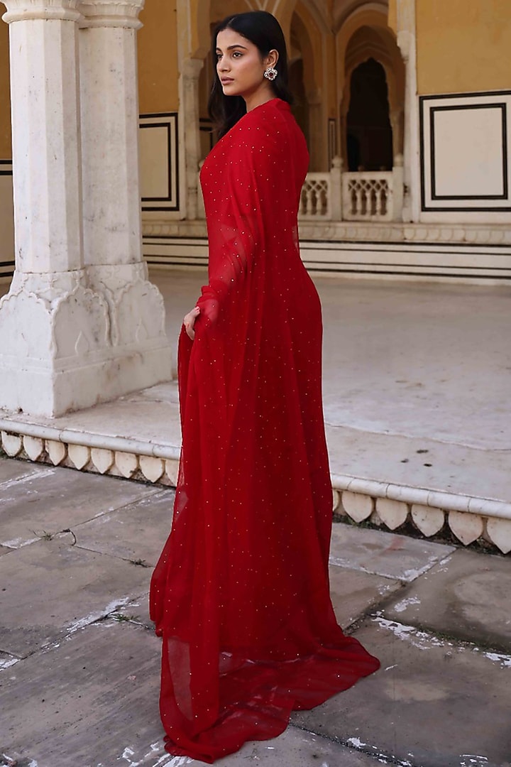 Red Chiffon Mukaish Work Pre-Stitched Party Wear Saree Set by Geroo Jaipur at Pernia's Pop Up Shop