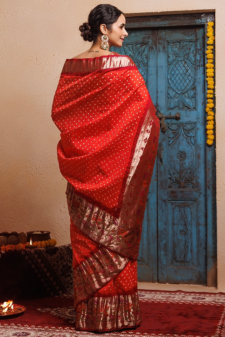Maroon & Orange Bandhani Silk Handwoven Zari Wedding Saree Set by Geroo Jaipur at Pernia's Pop Up Shop