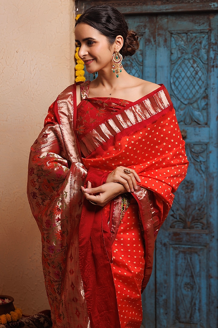 Maroon & Orange Bandhani Silk Handwoven Zari Wedding Saree Set by Geroo Jaipur at Pernia's Pop Up Shop