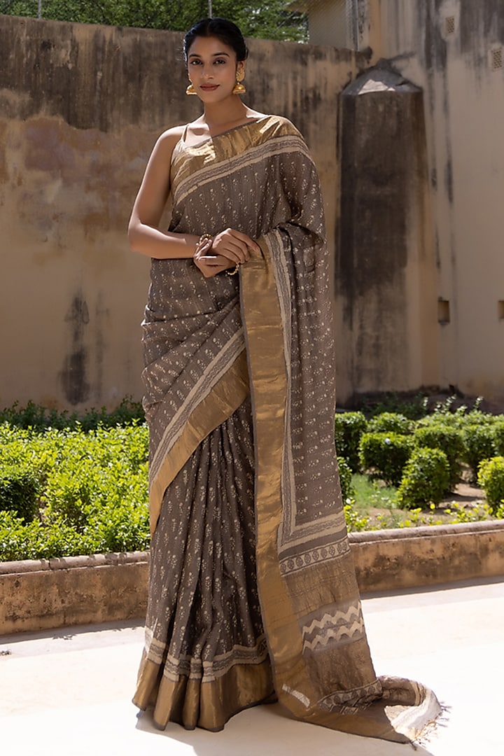 Grey Pure Tussar Silk Handblock Printed Saree Set by Geroo Jaipur at Pernia's Pop Up Shop