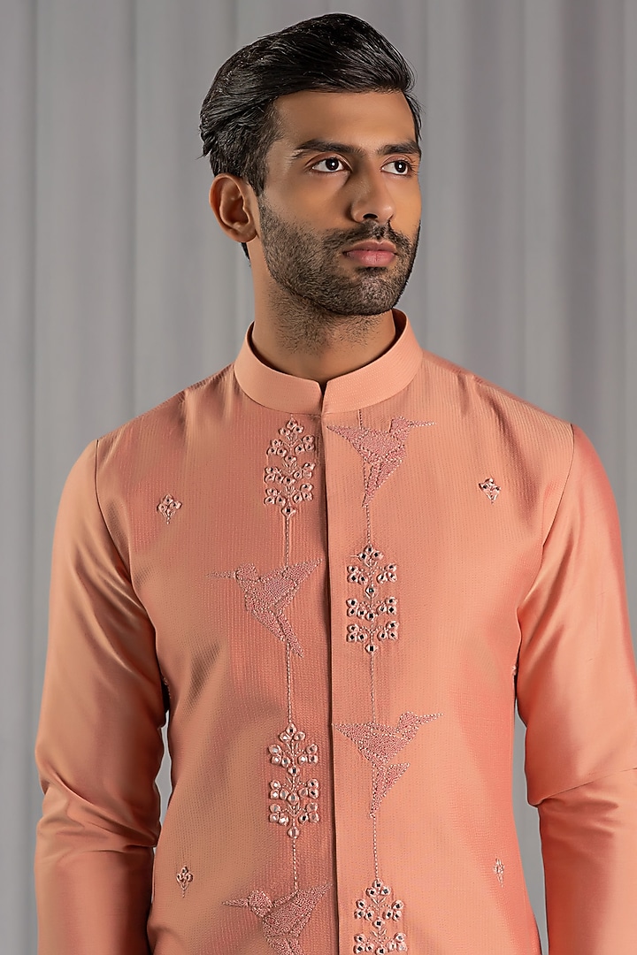 Peach Cotton Silk Mirror Embroidered Kurta Set by Punit Arora at Pernia's Pop Up Shop