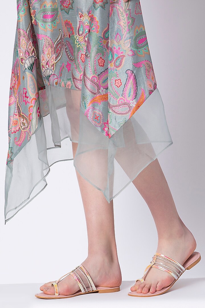 Pink Faux Leather Kolhapuris by Gush at Pernia's Pop Up Shop