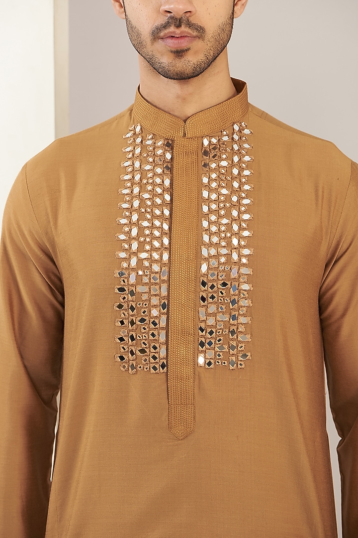 Gold Cotton Silk Mirror Work Kurta Set by GUJRALS at Pernia's Pop Up Shop