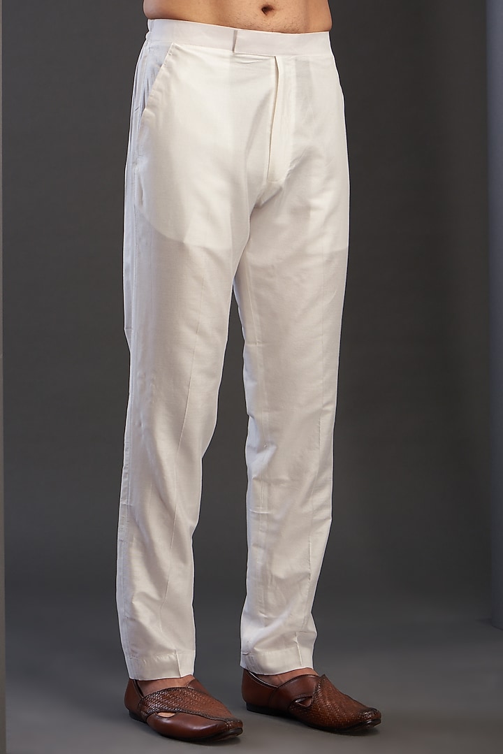 Ivory Silk Kurta Set by GUJRALS at Pernia's Pop Up Shop