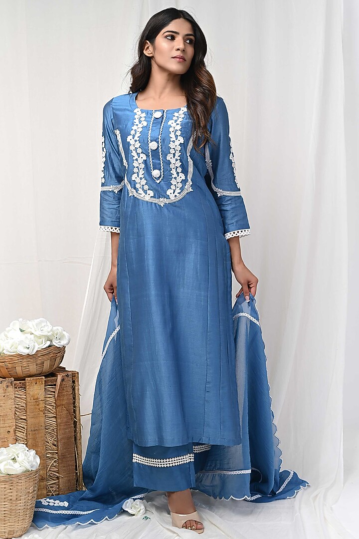 Blue Embroidered Kurta Set by Gulabik Jaipur at Pernia's Pop Up Shop