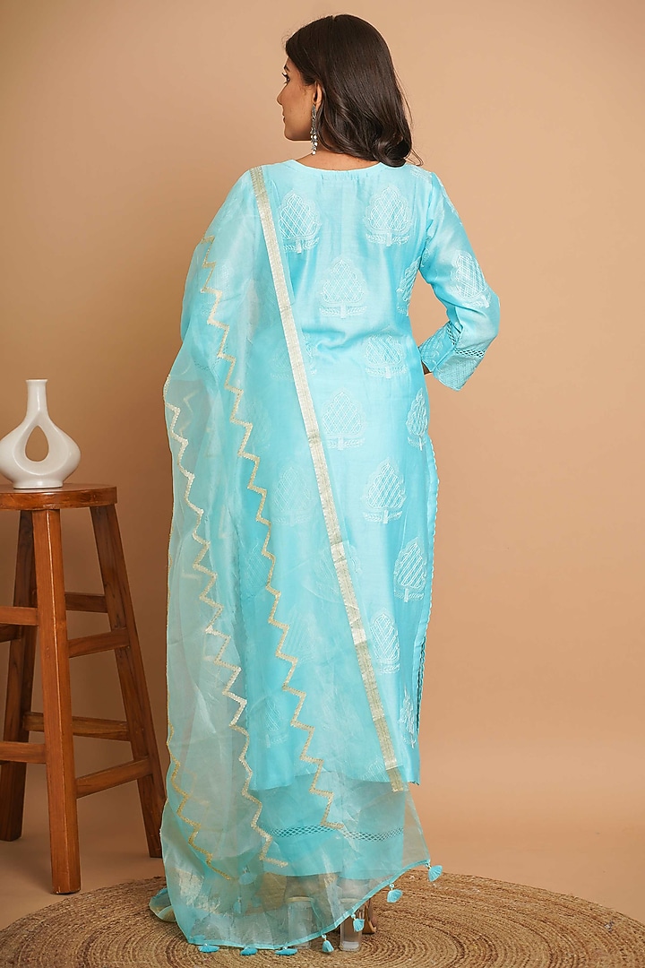 Turquoise Chanderi Silk Embroidered Straight Kurta Set by Gulabik Jaipur at Pernia's Pop Up Shop