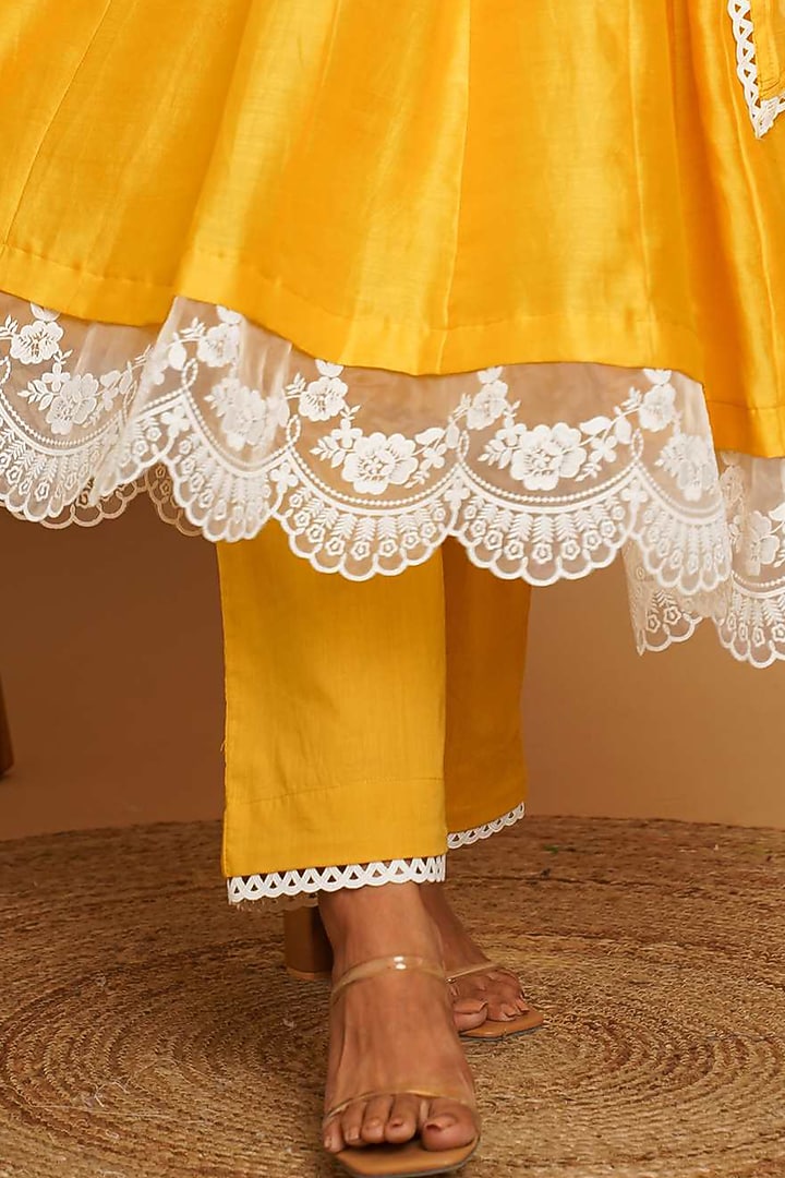 Yellow Chanderi Silk Thread Embroidered Kalidar Anarkali Set by Gulabik Jaipur at Pernia's Pop Up Shop