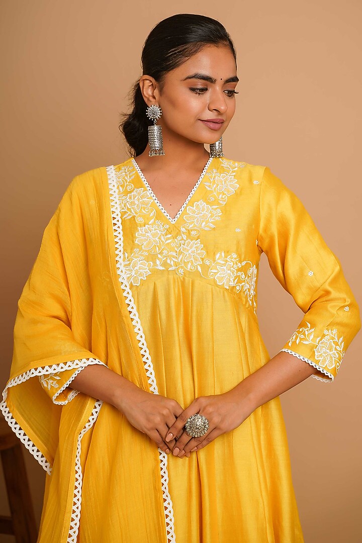 Yellow Chanderi Silk Thread Embroidered Kalidar Anarkali Set by Gulabik Jaipur at Pernia's Pop Up Shop