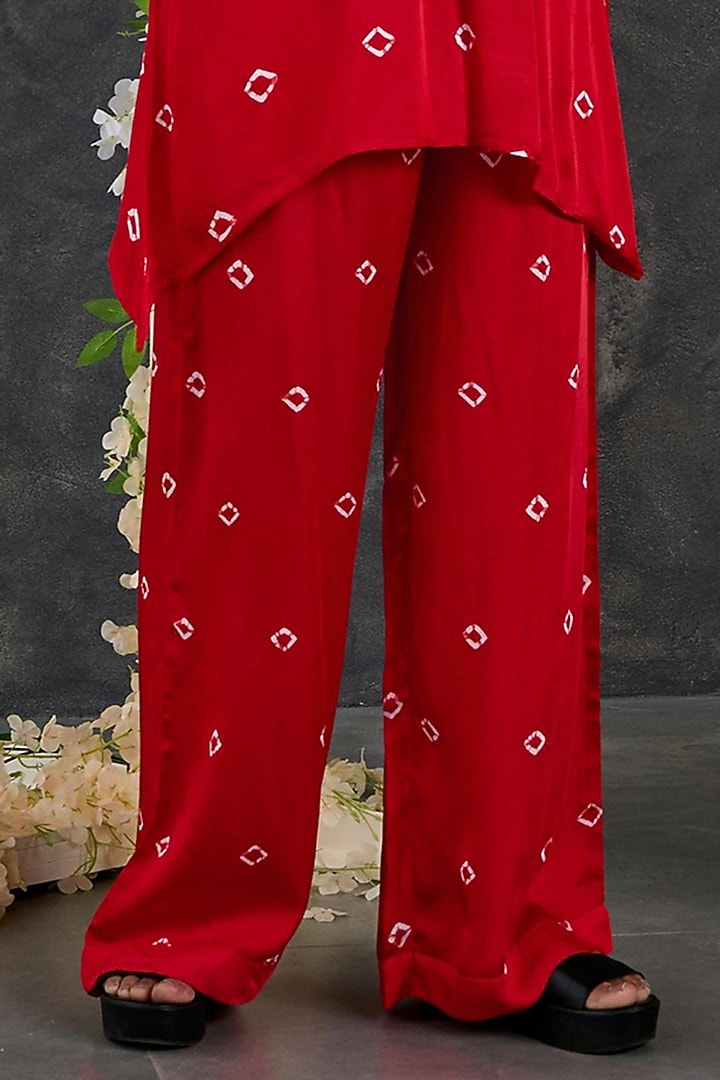 Red Modal Satin Bandhani Kurta Set by Gulaal Creations at Pernia's Pop Up Shop