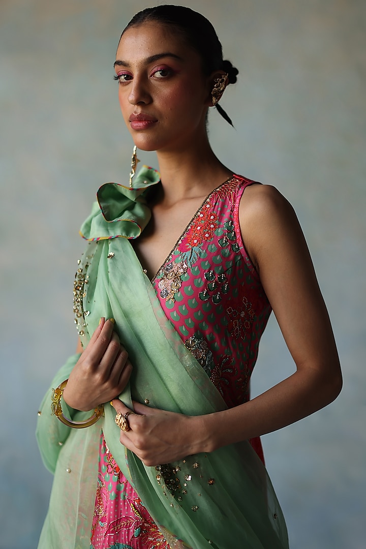 Bright Pink Crepe Printed Gharara Set by Raji ramniq at Pernia's Pop Up Shop