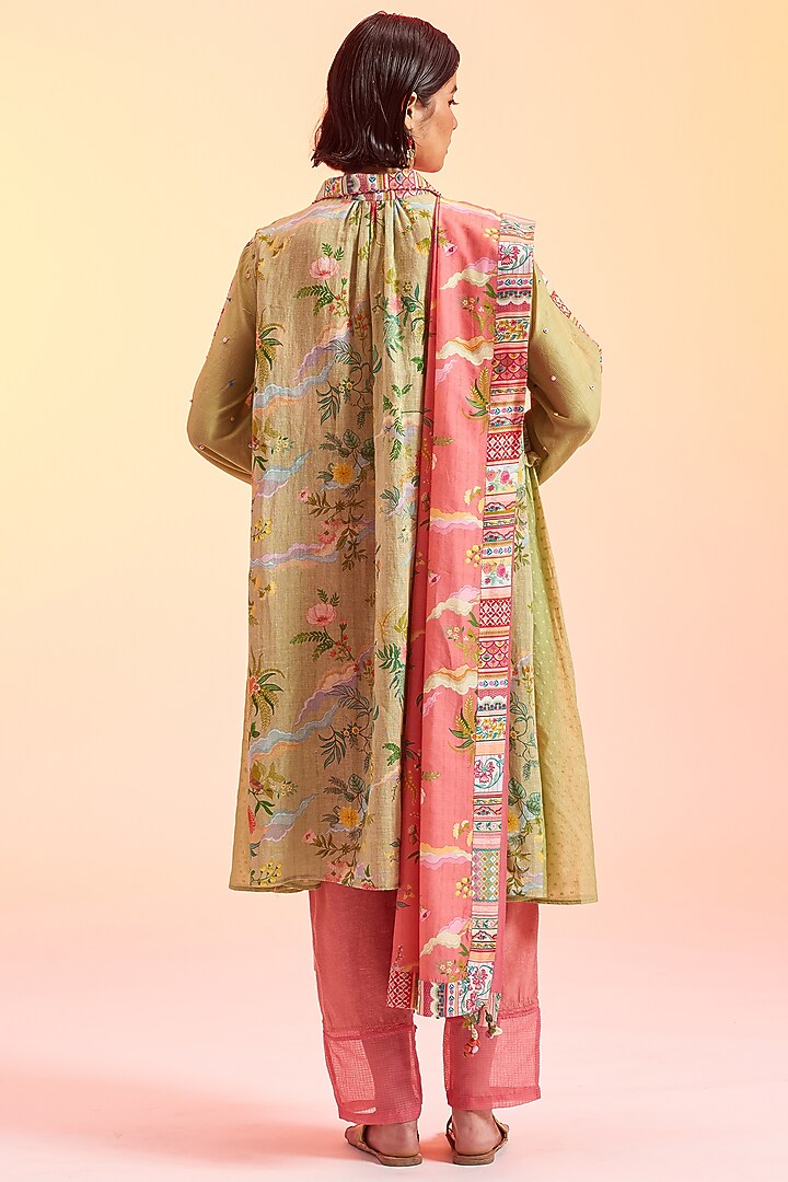 Green Linen & Cotton Silk Embroidered Kurta Set by Gyaarah Baees at Pernia's Pop Up Shop