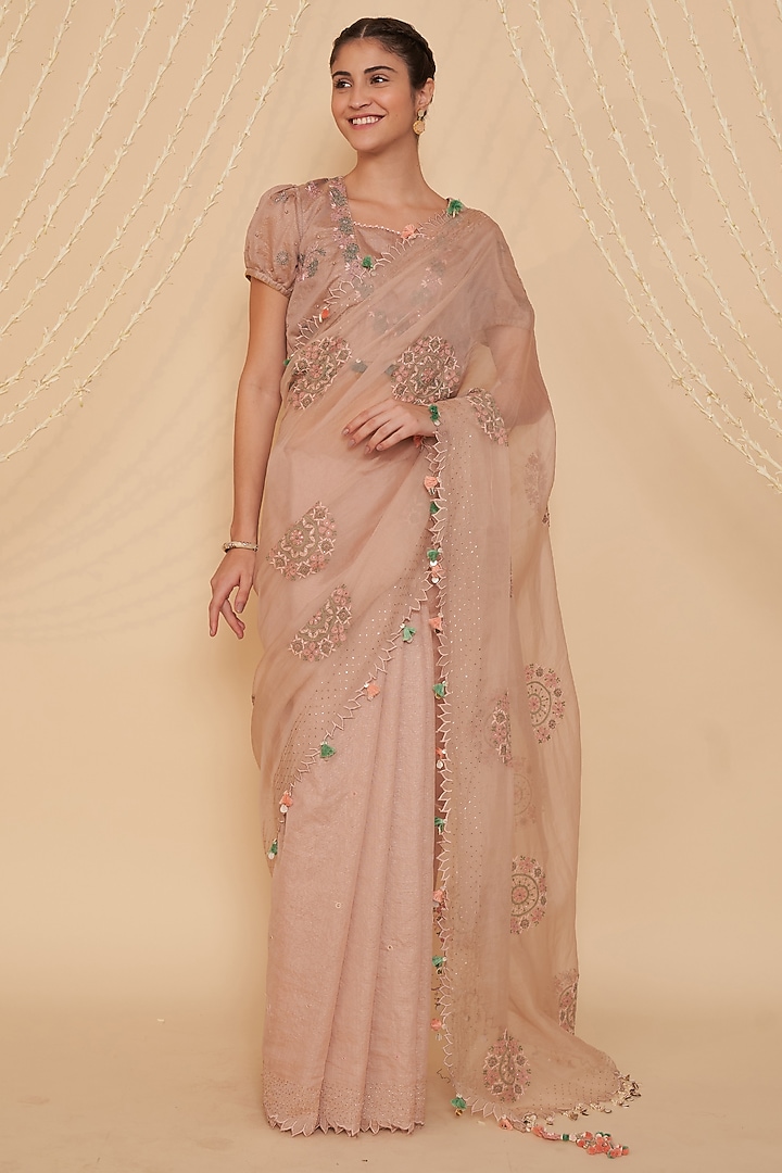 Blush Pink Striped Chanderi Wedding Saree Set by Gyaarah Baees at Pernia's Pop Up Shop