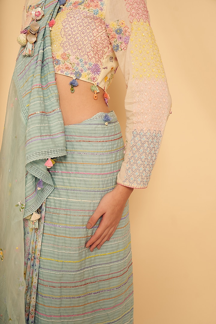 Off-White Linen Printed & Jaal Embroidered Blouse by Gyaarah Baees at Pernia's Pop Up Shop
