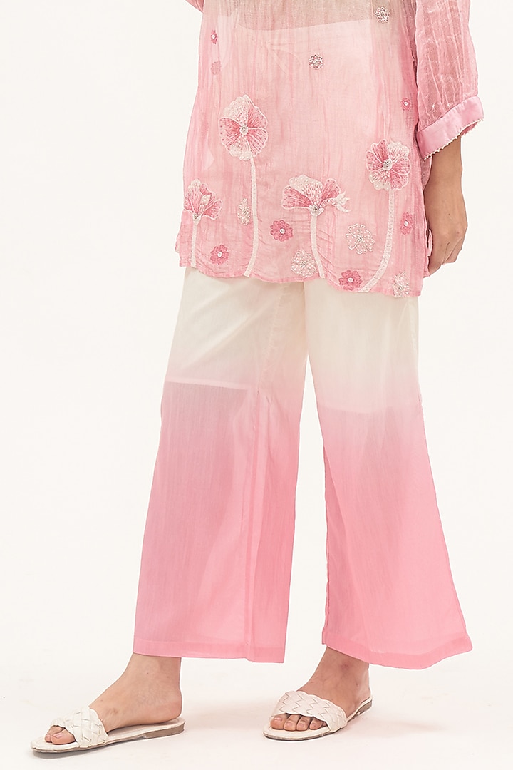 Ivory & Pink Zari Chanderi Ombre Sheer Kurta Set by Gyaarah Baees at Pernia's Pop Up Shop
