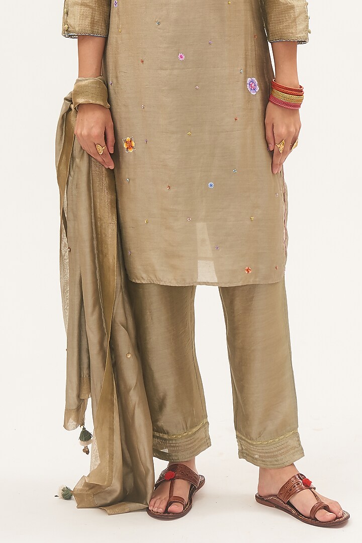 Pista Green Chanderi Hand-Painted Kurta Set by Gyaarah Baees at Pernia's Pop Up Shop