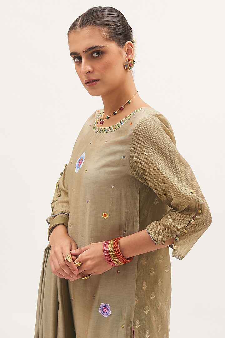 Pista Green Chanderi Hand-Painted Kurta Set by Gyaarah Baees at Pernia's Pop Up Shop