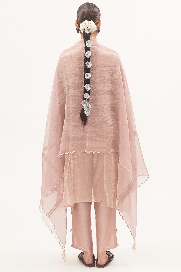 Pale Pink Chanderi Bead Embroidered Panelled Kurta Set by Gyaarah Baees at Pernia's Pop Up Shop