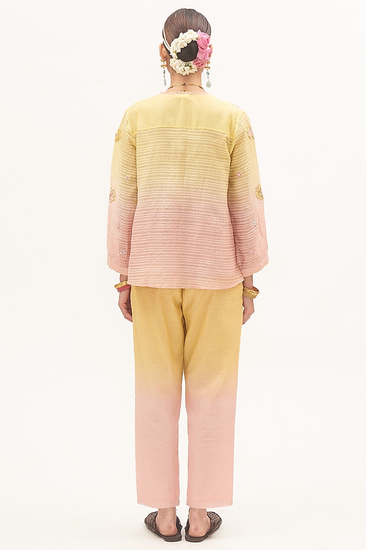 Yellow Striped Chanderi Ombre Co-Ord Set by Gyaarah Baees at Pernia's Pop Up Shop