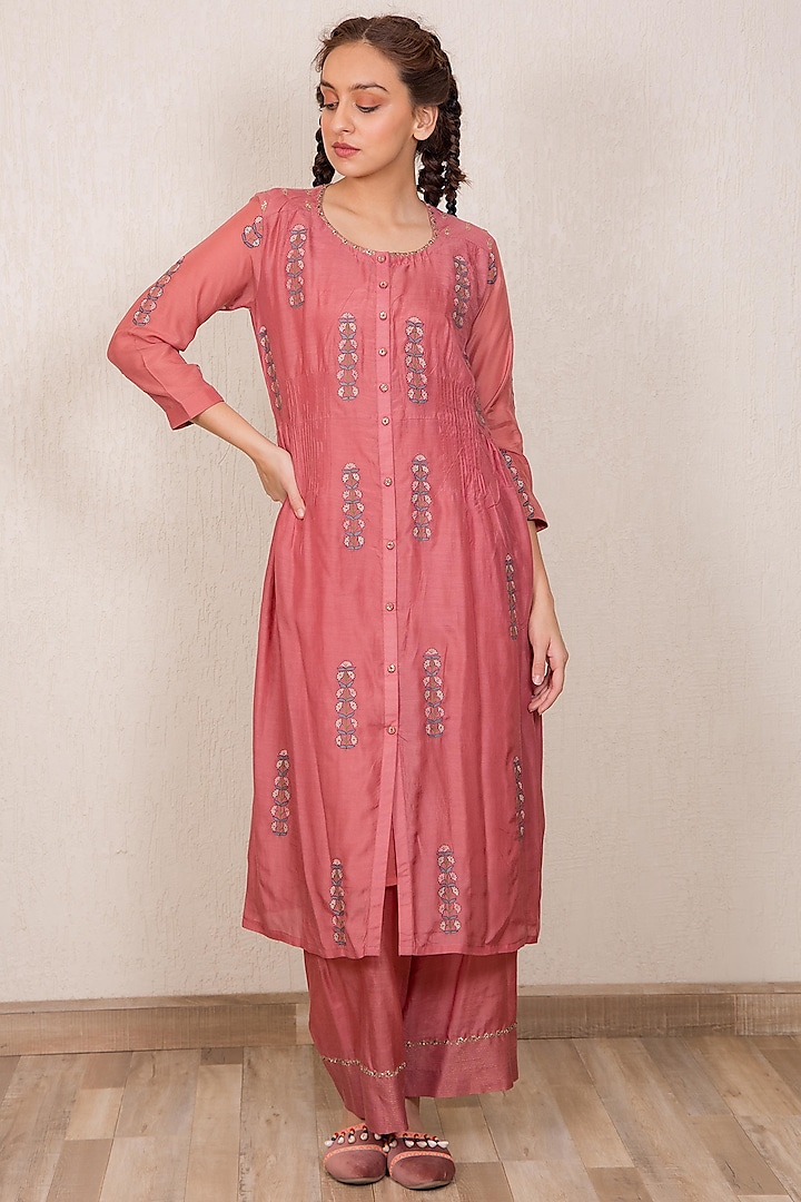 Dusty Pink Embroidered Straight Kurta Set by Gazal Mishra