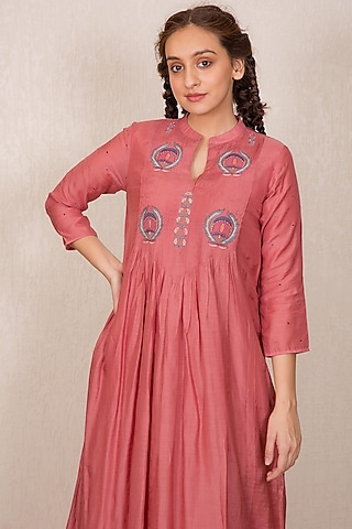 Dusty Pink Embroidered Pintucked Kurta Set by Gazal Mishra