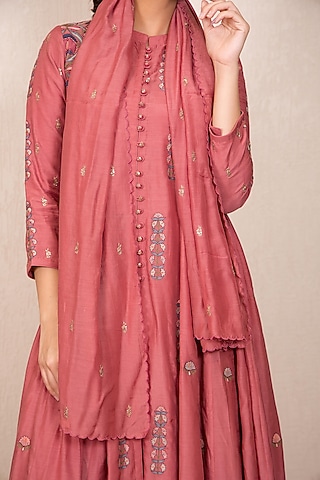 Dusty Pink Embroidered Dupatta by Gazal Mishra