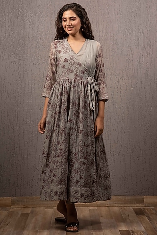 Angrakha Embroidered Kurta With Inner by Gazal Mishra