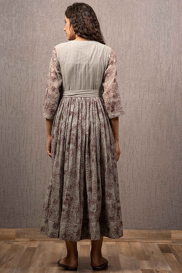Angrakha Embroidered Kurta With Inner by Gazal Mishra at Pernia's Pop Up Shop
