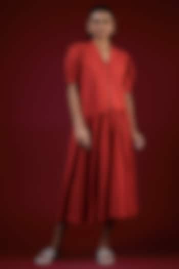 Red Cotton Pleated Midi Dress by LABEL KIARSH