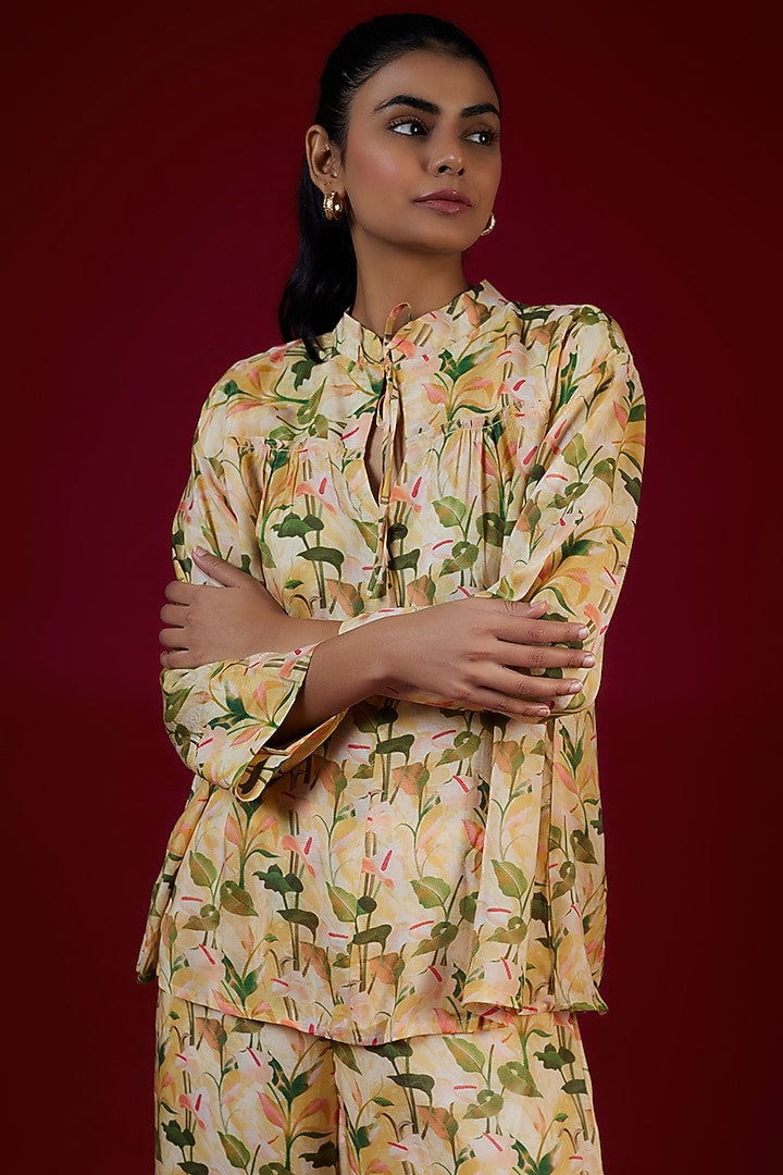 Multi-Colored Cotton Silk Floral Printed Co-Ord Set by LABEL KIARSH at Pernia's Pop Up Shop