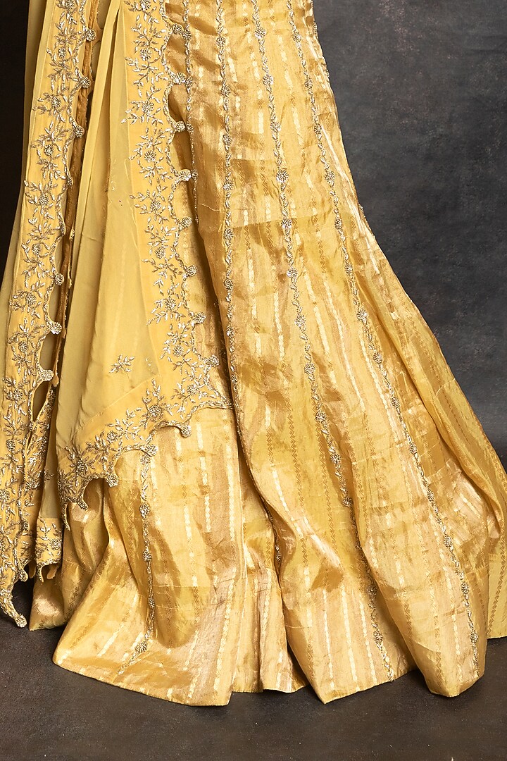 Golden Tissue Embroidered Wedding Lehenga Set by LABEL KIARSH at Pernia's Pop Up Shop