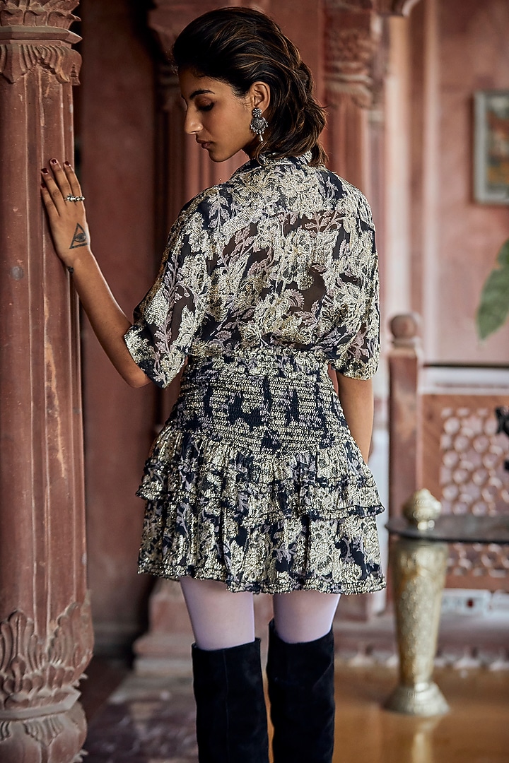 Black Printed Oversized Shirt by Hemant and Nandita at Pernia's Pop Up Shop
