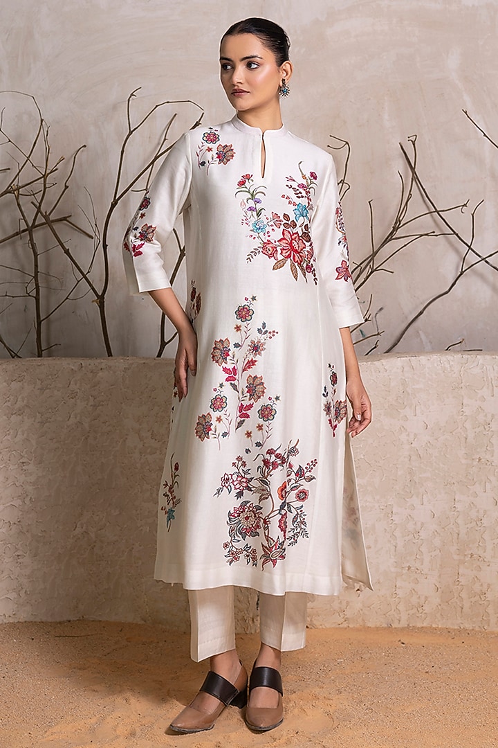 Ivory Silk Chanderi Floral Digital Printed Tunic Set by Haute Mess at Pernia's Pop Up Shop