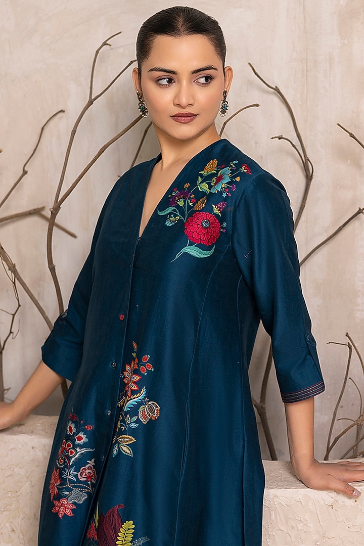 Indigo Silk Chanderi Floral Digital Printed Tunic Set by Haute Mess at Pernia's Pop Up Shop