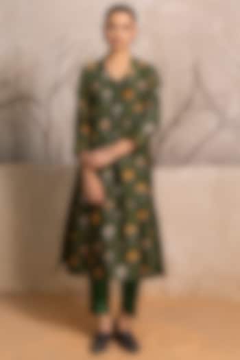 Leaf Green Silk Chanderi Digital Printed Tunic Set by Haute Mess at Pernia's Pop Up Shop