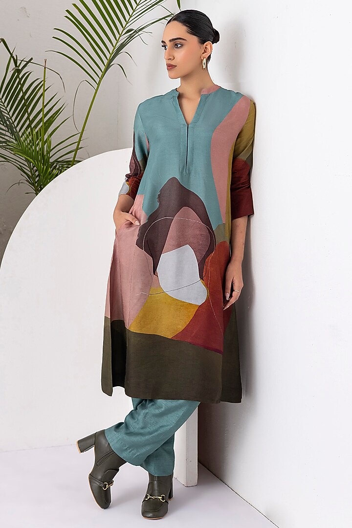 Multi-Colored Viscose Dupion Digital Printed Tunic Set by Haute Mess at Pernia's Pop Up Shop