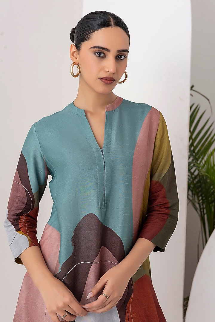 Multi-Colored Viscose Dupion Digital Printed Tunic Set by Haute Mess at Pernia's Pop Up Shop