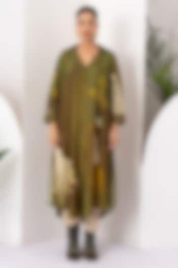 Moss Green Viscose Dupion Digital Printed Tunic Set by Haute Mess at Pernia's Pop Up Shop