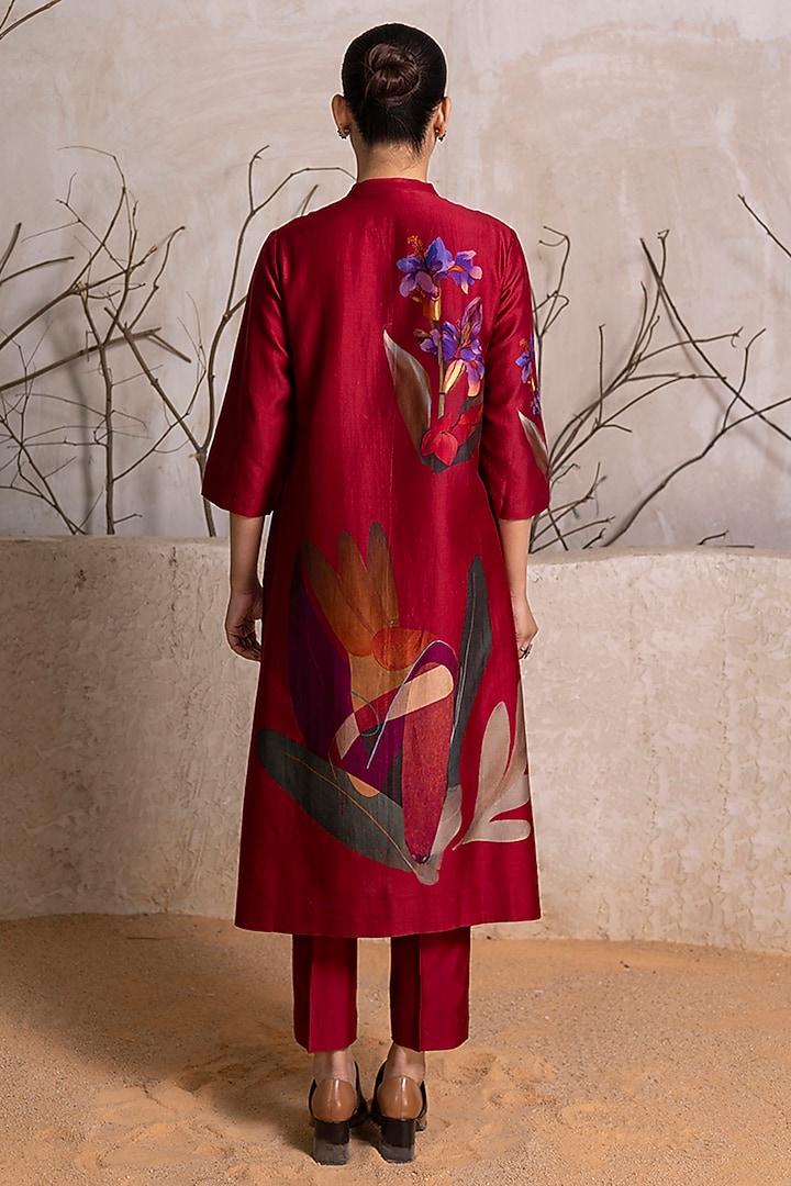 Red Silk Chanderi Digital Printed Tunic Set by Haute Mess at Pernia's Pop Up Shop