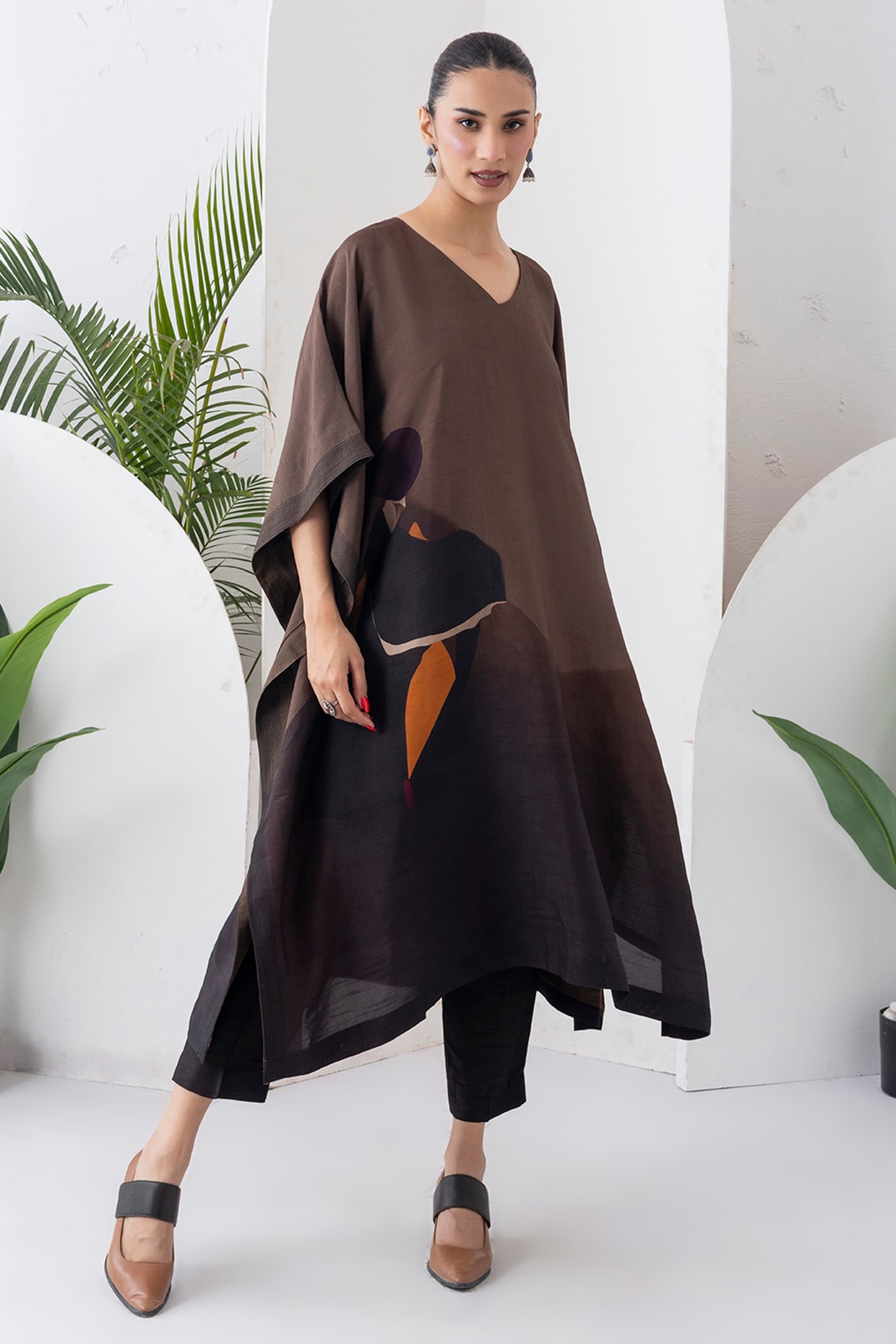 Haute Mess Brown Viscose Dupion Digital Printed Kaftan Set