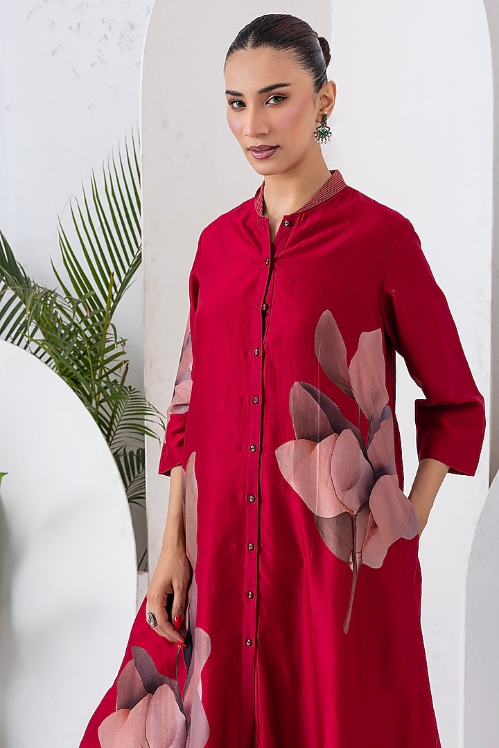 Maroon Silk Chanderi Digital Printed Jacket Set by Haute Mess at Pernia's Pop Up Shop