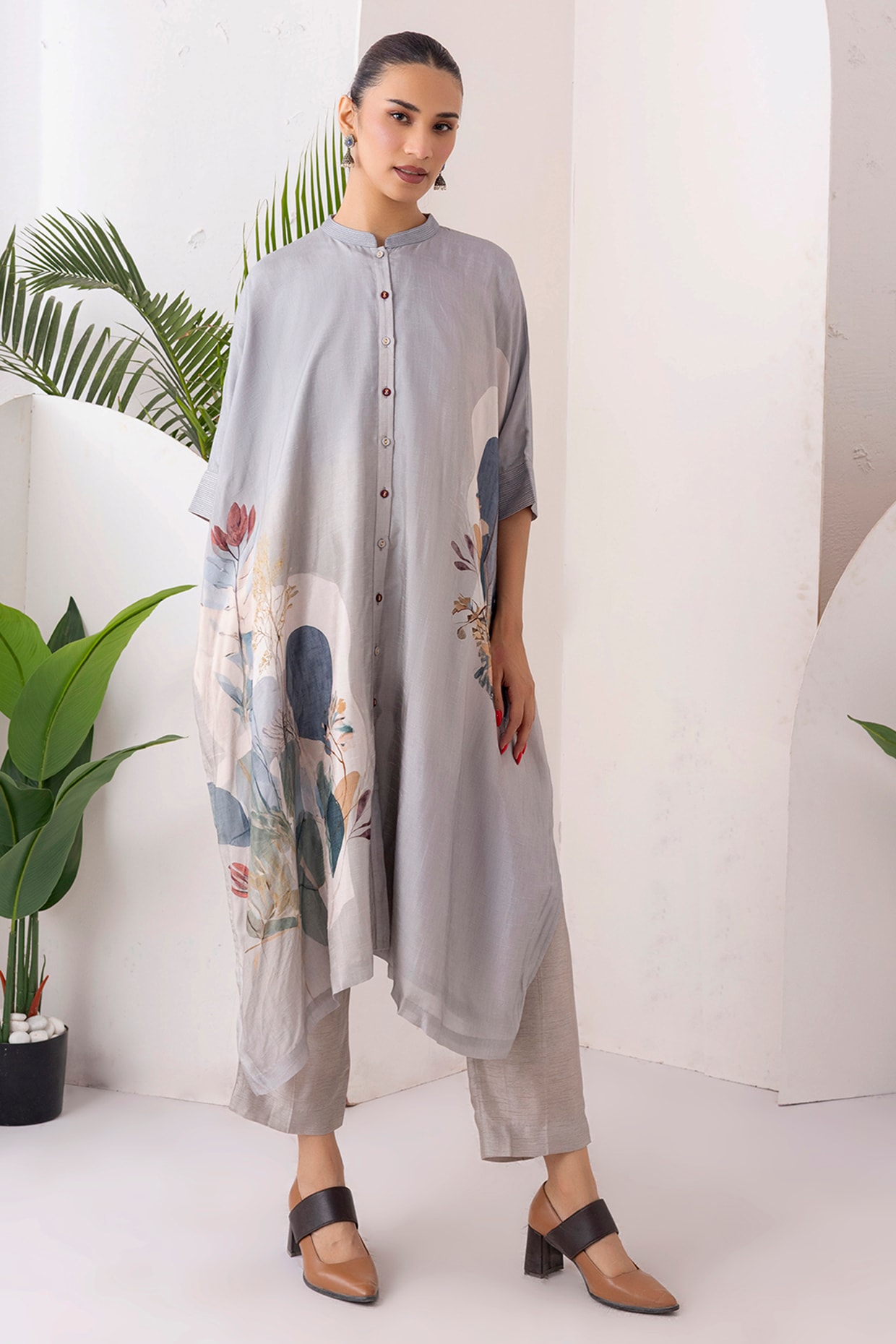 Haute Mess Grey Viscose Dupion Digital Printed Jacket Set