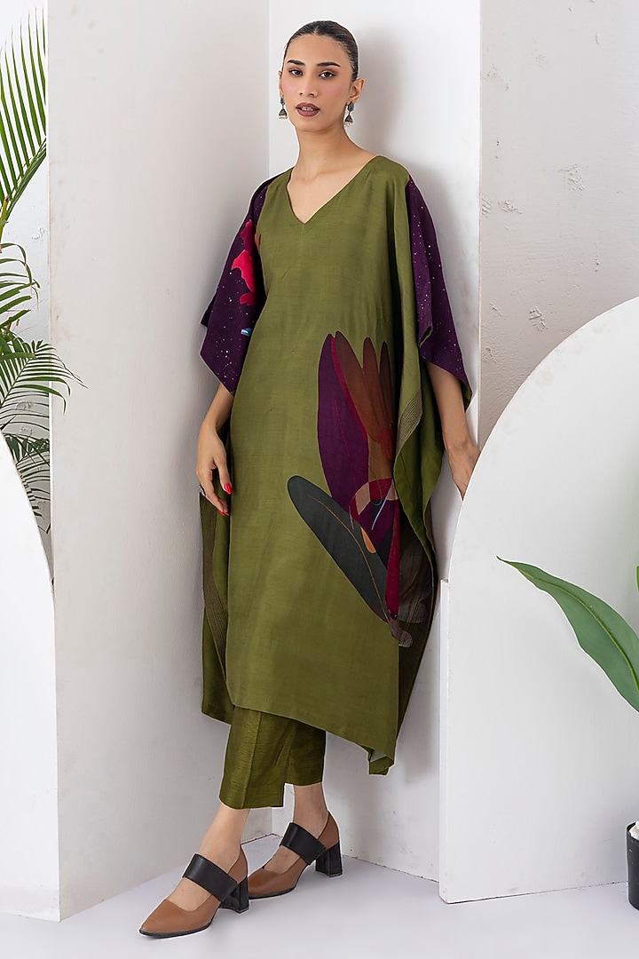 Leaf Green Viscose Dupion Digital Printed Kaftan Set by Haute Mess at Pernia's Pop Up Shop