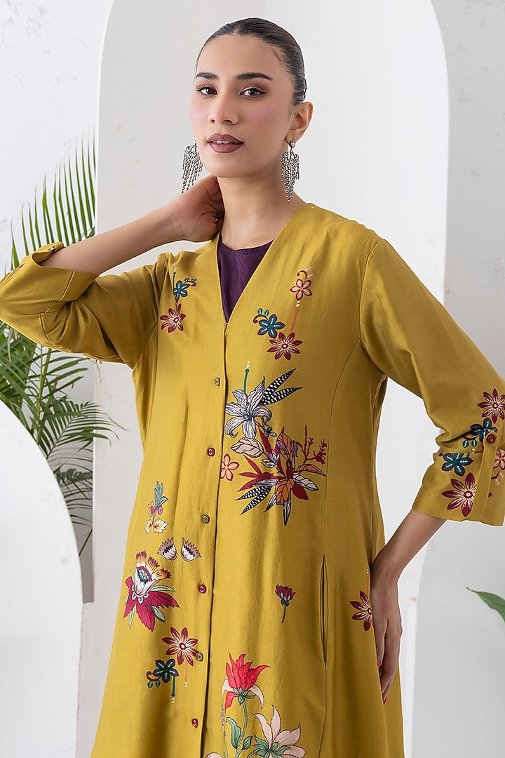 Mustard Silk Chanderi Printed High-Low Tunic Set by Haute Mess at Pernia's Pop Up Shop