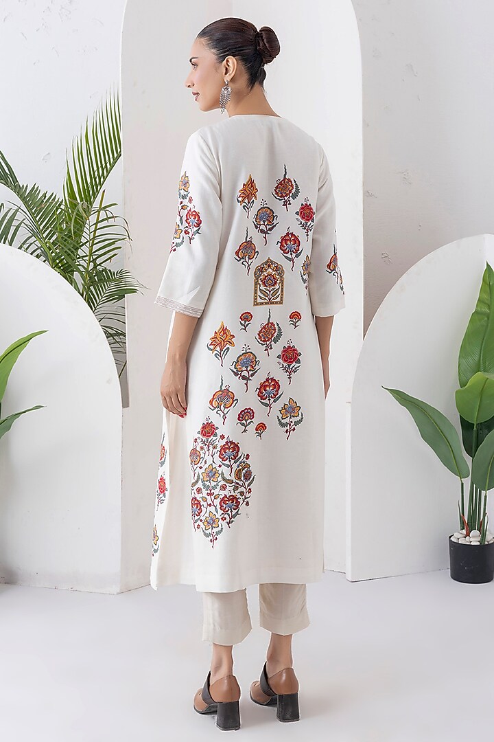 Ivory Silk Chanderi Printed Side Panel Tunic Set by Haute Mess at Pernia's Pop Up Shop