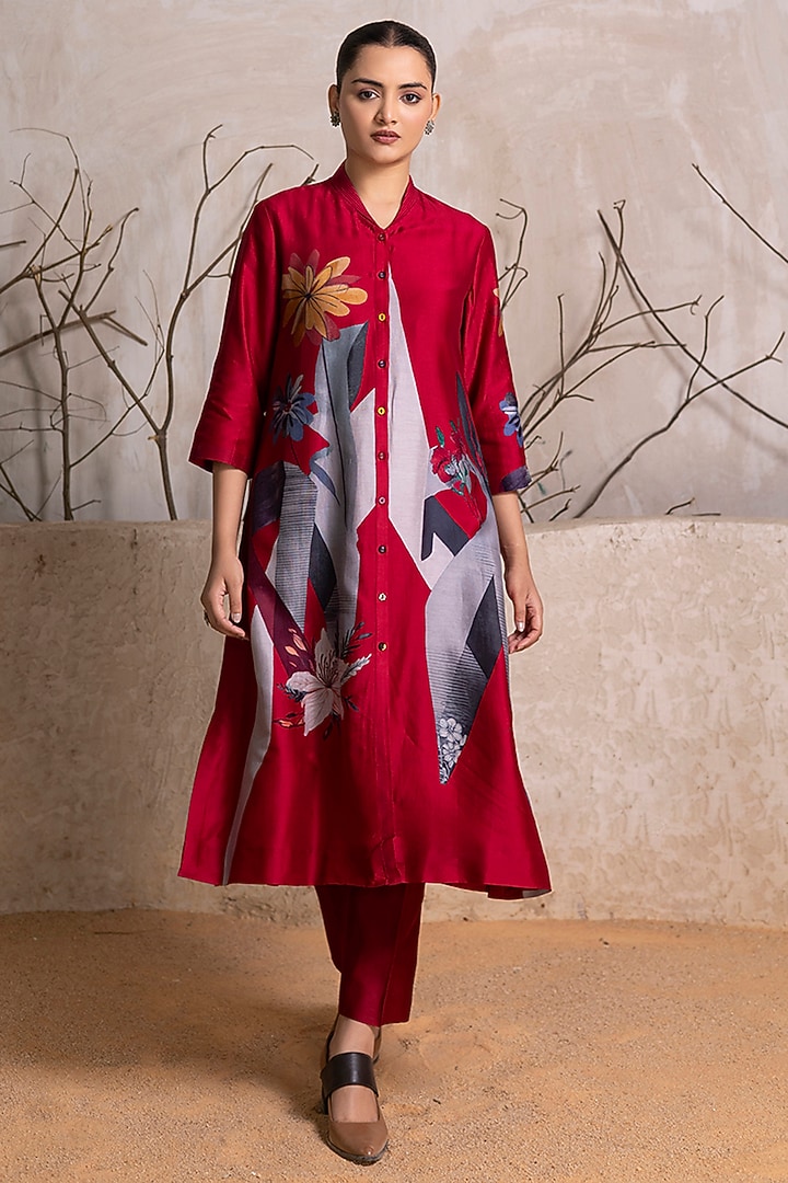 Red Silk Chanderi Digital Printed Tunic Set by Haute Mess at Pernia's Pop Up Shop