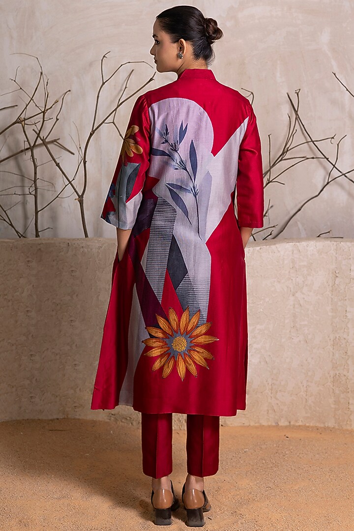 Red Silk Chanderi Digital Printed Tunic Set by Haute Mess at Pernia's Pop Up Shop